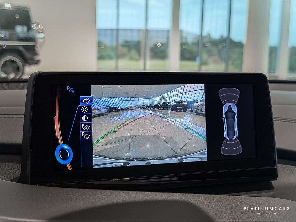 BMW i8 1.5 Steptronic 362hk / H&K / HUD