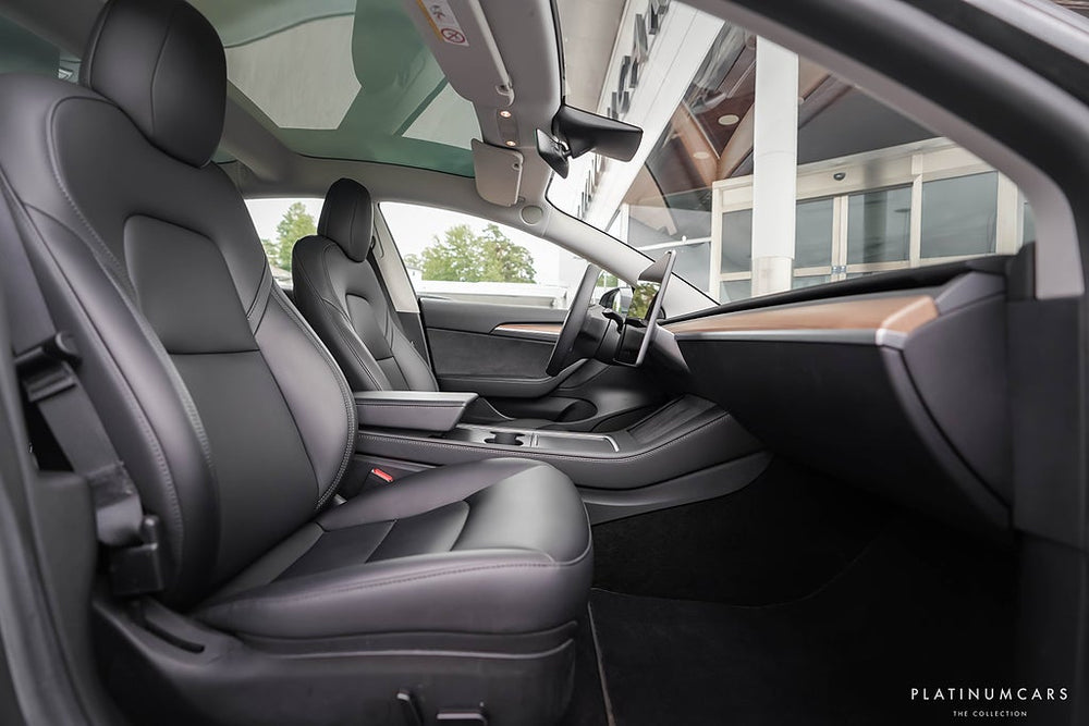 Tesla Model 3 Standard Range 2023 / LEASEBAR