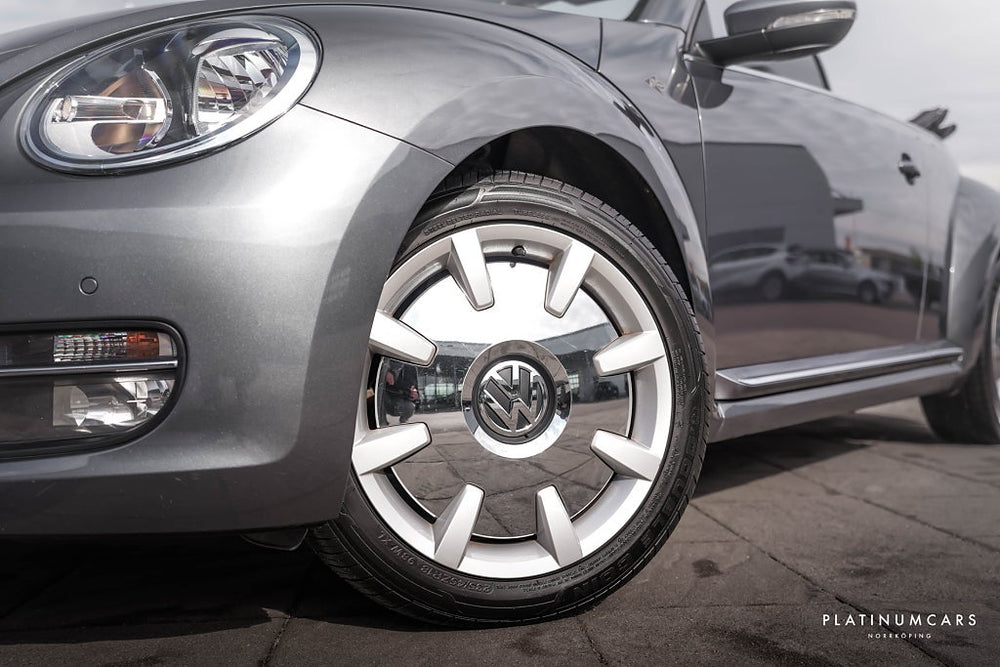 Volkswagen Beetle Cabriolet 1.2 TSI 105HK / Låga mil