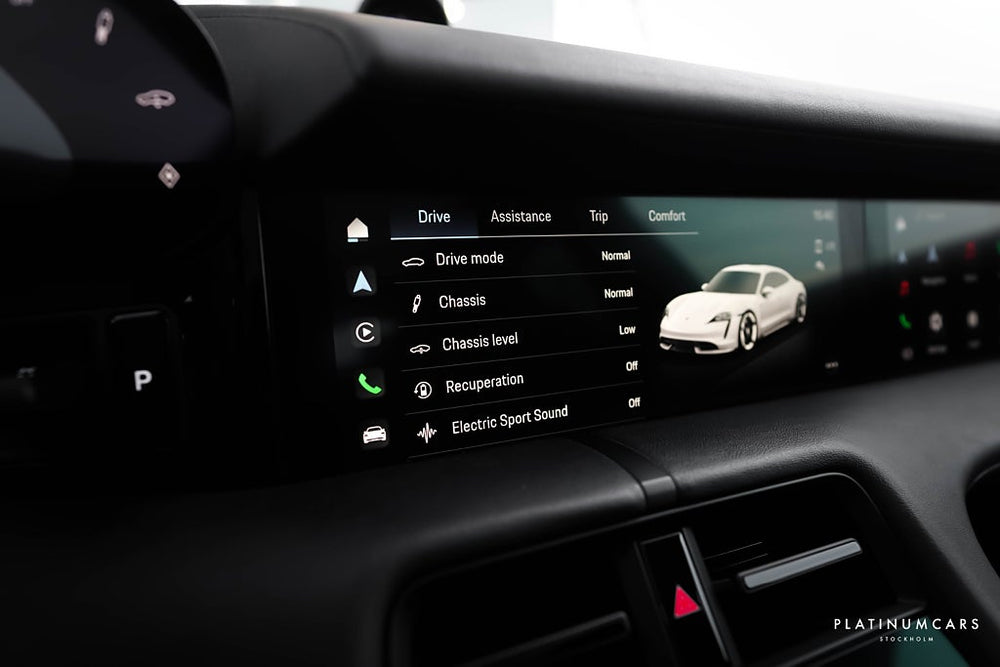 Porsche Taycan 4S Performance / BOSE / 18-vägs / Pano / SE SPEC