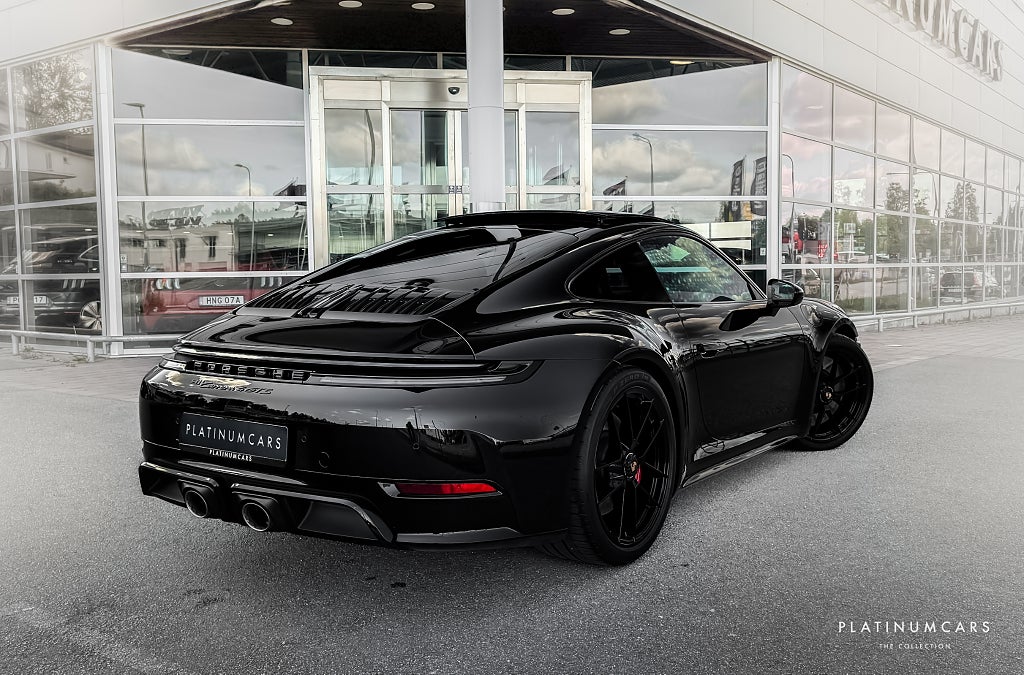 Porsche 911 992.2 Carrera 4 GTS 540hk / Matrix / Titan / Kolfiber