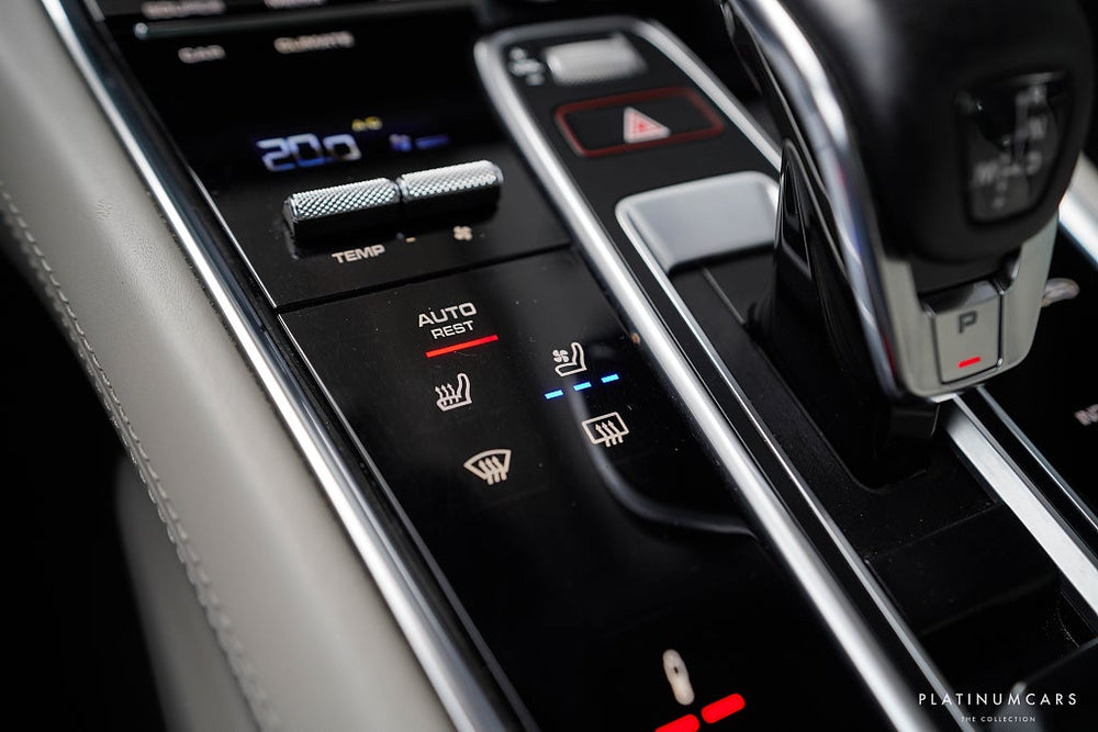 Porsche Panamera 4 E-Hybrid Sport Turismo / SportAvgas / Pano / LEASEBAR