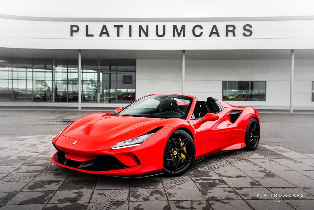 Ferrari F8 Tributo Spider 720hk 2023 / PPF / Kolfiber / SE SPEC