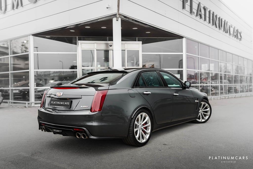 Cadillac CTS -V 6.2L V8 649hk / Sv.såld / Recaro / BOSE / Låga mil