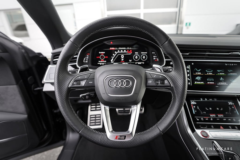 Audi RSQ8 Q 600hk / B&O / Sv.Såld / Maxton / Vossen