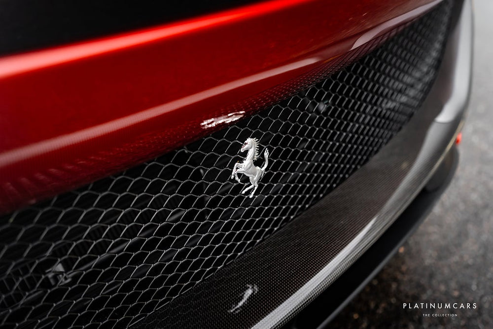 Ferrari Purosangue 6.5L V12 725hk 2026 / KOLFIBER / SE SPEC!