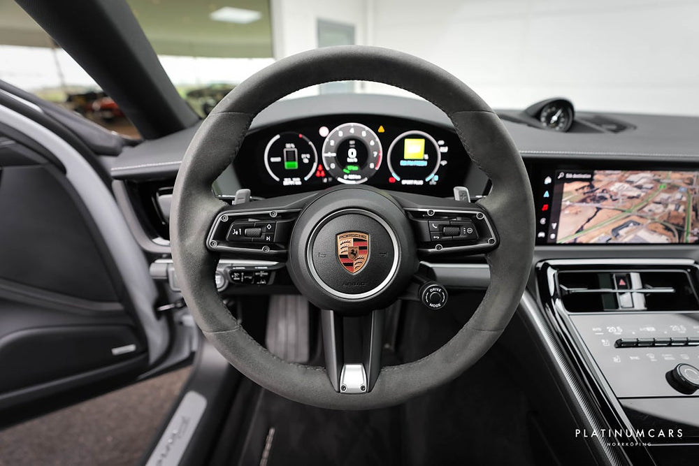 Porsche Panamera 4 E-Hybrid PDK 470hk 2024 / Pepita / Sv.såld