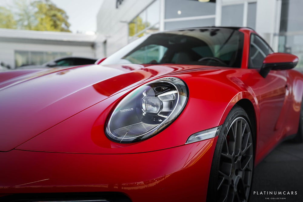 Porsche 911 992 Carrera 4S PDK 450hk / PDCC / Matrix / 18-vägs