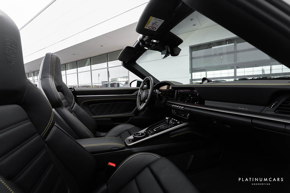 Porsche 911 992.2 Turbo S Cab PDK 640hk 2026 / Sv.såld