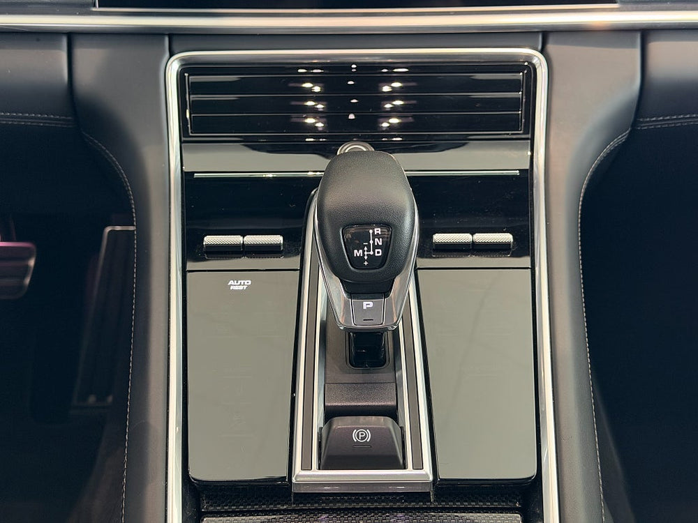 Porsche Panamera 4S PDK 440hk / PASM / Sport Chrono / PDLS / Navi / BOSE
