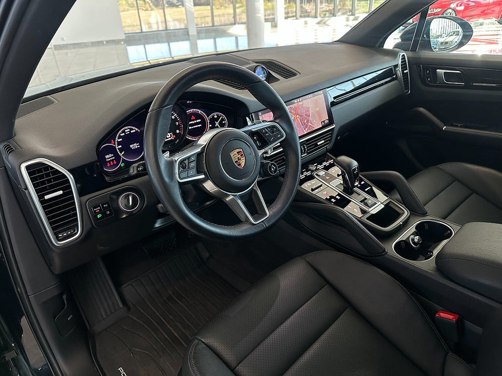 Porsche Cayenne E-Hybrid 462hk / Navi / Luftfjädring / Pano / Chrono