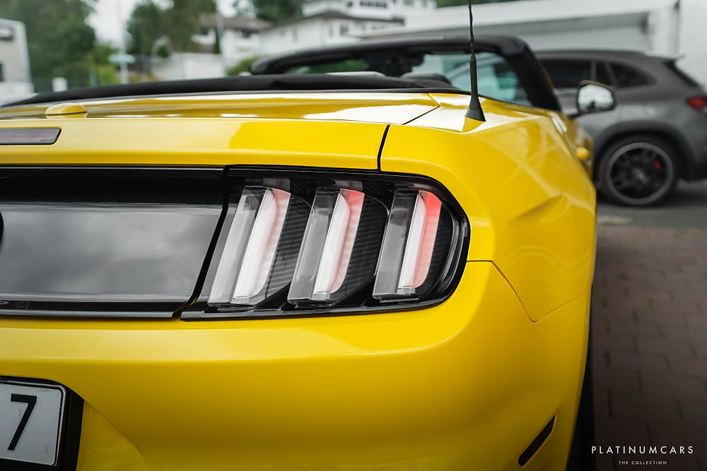 Ford Mustang GT Convertible 421hk / Sv.Såld / Låga mil  / Shaker