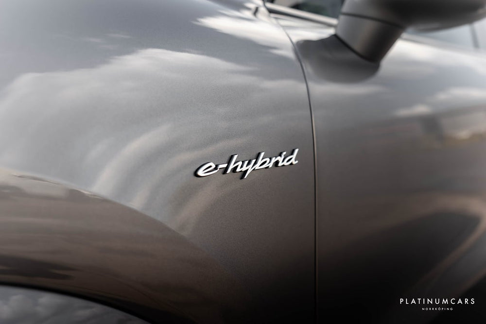 Porsche Cayenne S E-Hybrid 520hk / SportDesign / BOSE / Pano / Drag / HUD