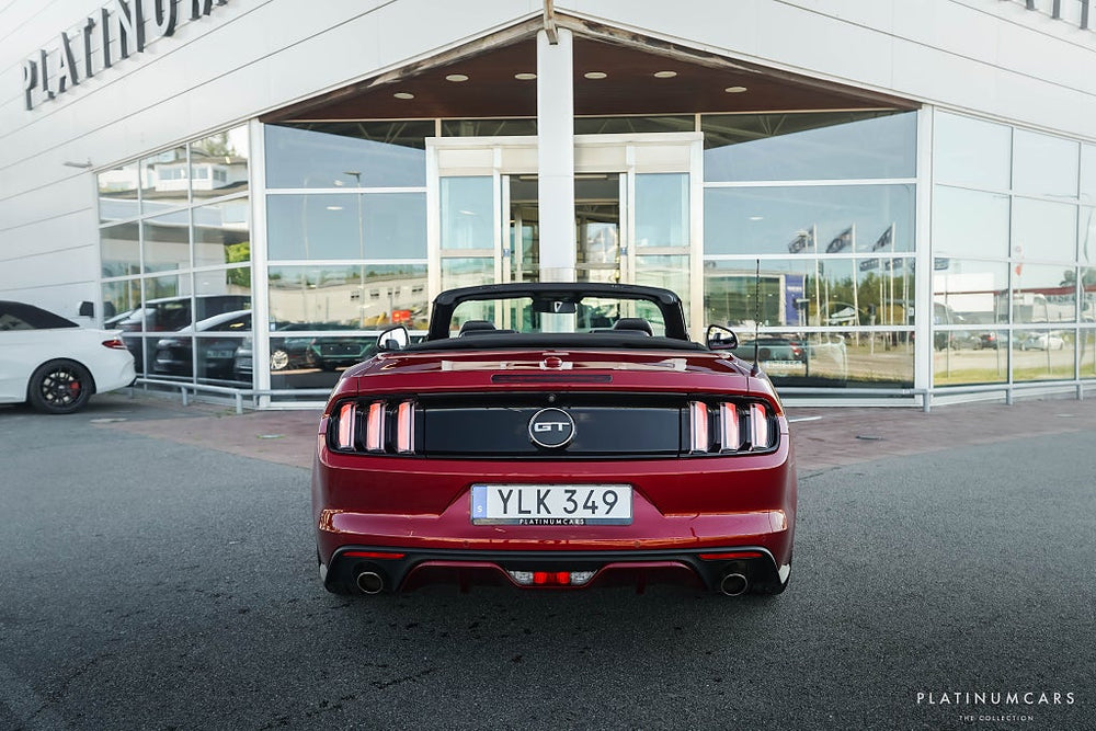 Ford Mustang GT Convertible 421hk / Sv.Såld / Shaker / Ruby Red