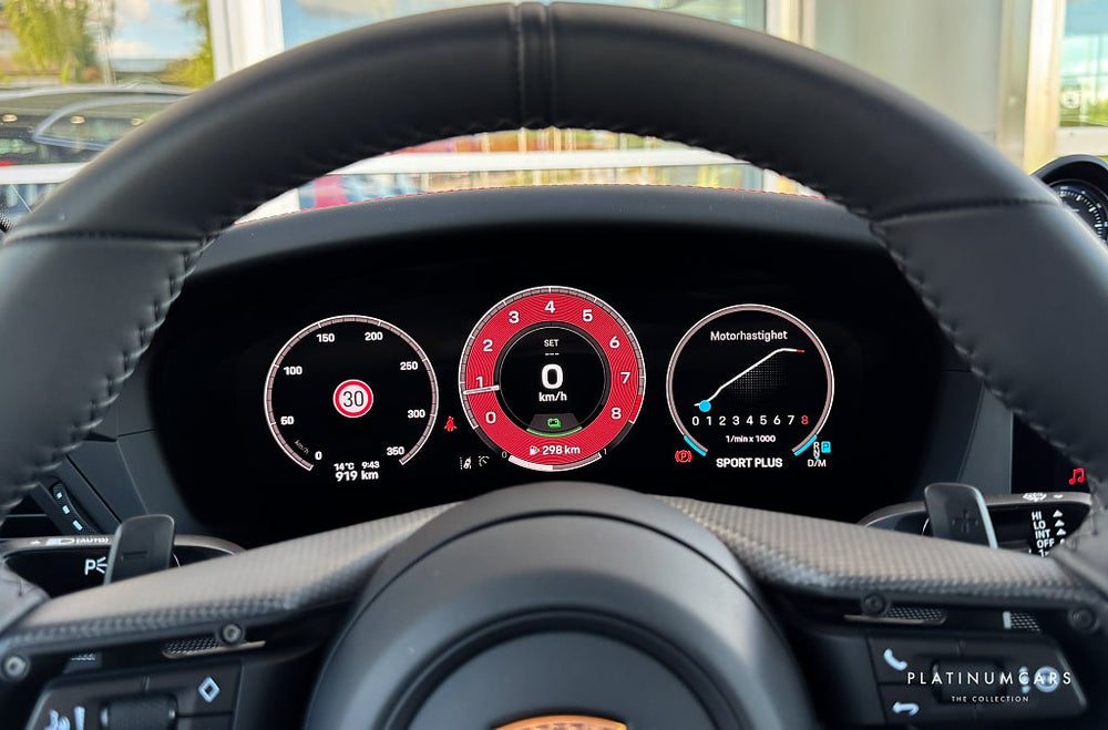 Porsche 911 992.2 Carrera 4 GTS 540hk / Matrix / Titan / Kolfiber
