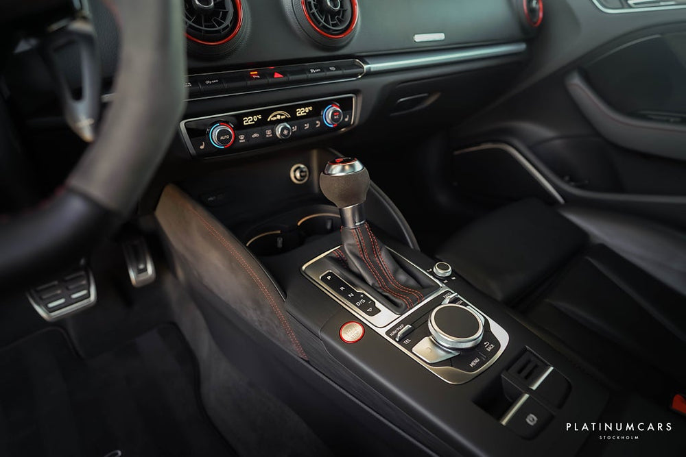 Audi RS3 Sedan 470hk / Milltek / Cockpit / Magnetic Ride