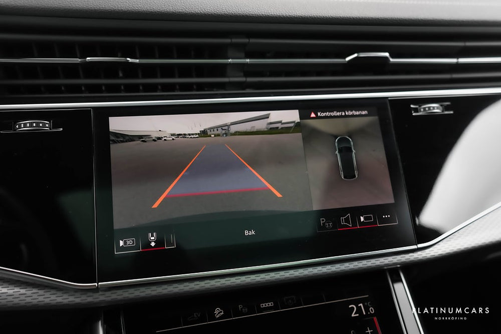 Audi Q8 60 TFSI e Q 490hk 2025 / Sv.såld / Selection / SPEC