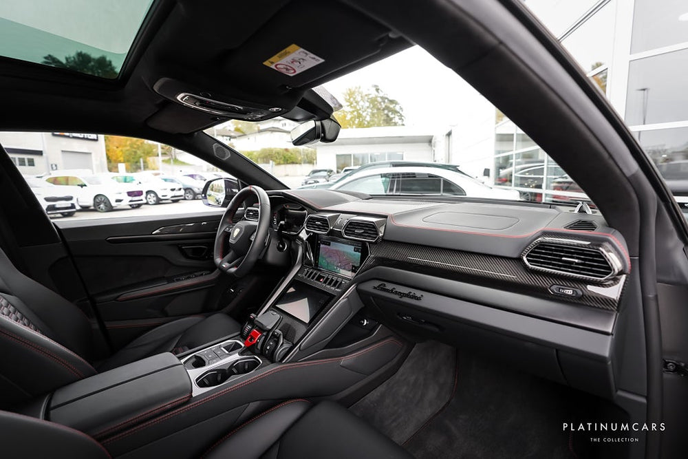 Lamborghini Urus S 666hk 2024 / Sv.såld / Style / Dark / B&O