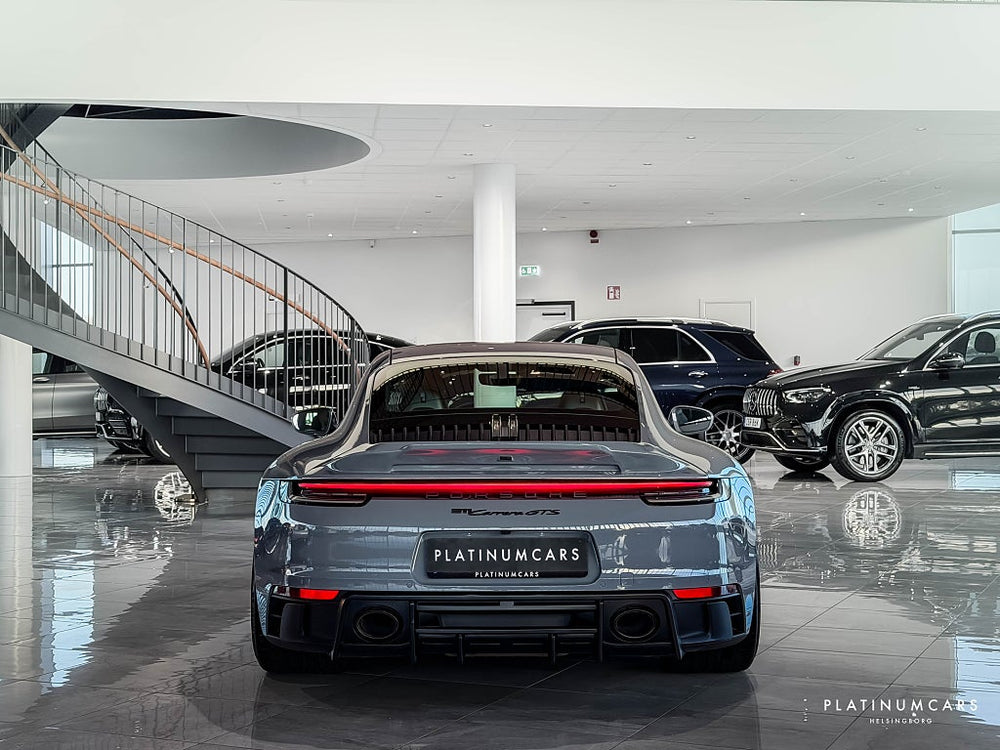 Porsche 992 992 GTS / Lyft / HRE / 18-vägs / BOSE / Sv.såld