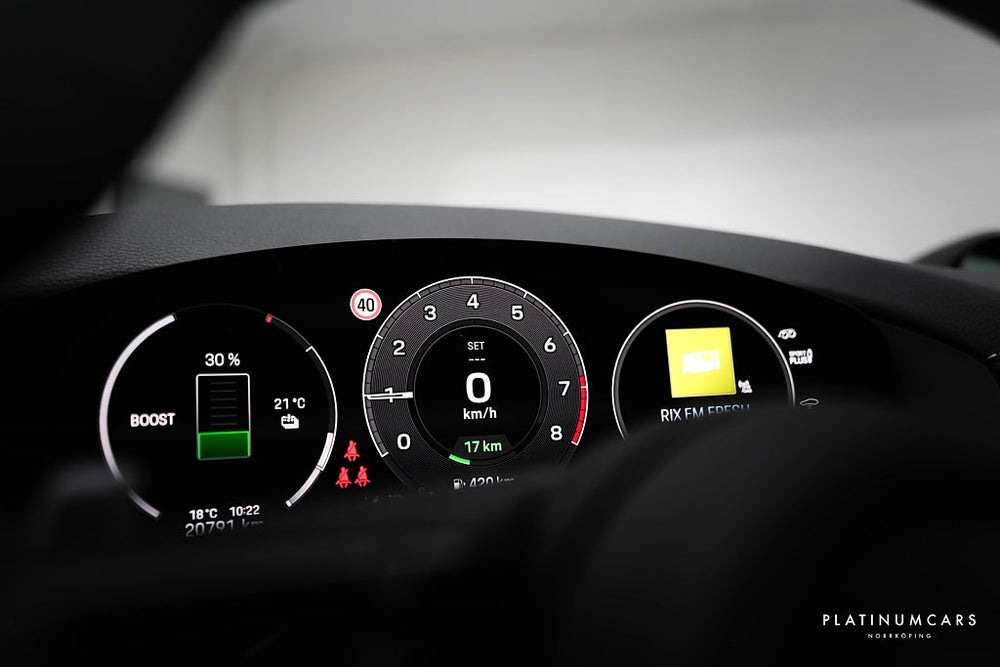 Porsche Panamera 4 E-Hybrid PDK 470hk 2024 / Pepita / Sv.såld