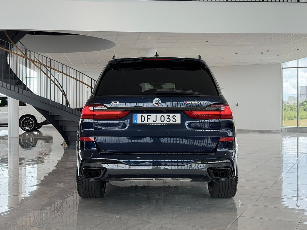 BMW X7 M50i xDrive 530hk / 7-sits / H&K / HUD / Night / Drag