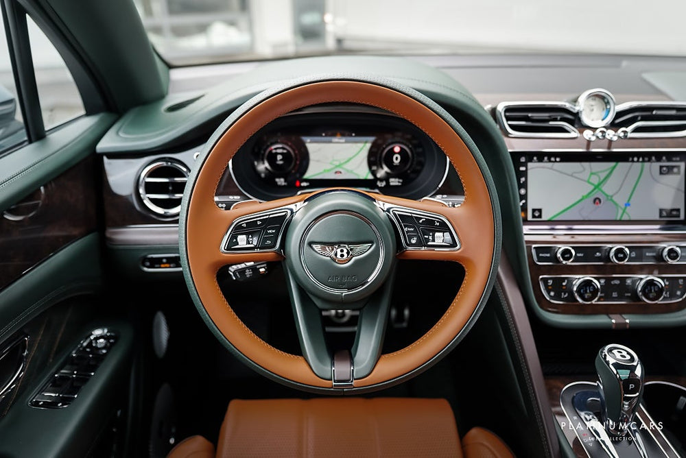 Bentley Bentayga EWB Mulliner V8 549hk / Touring / Airline / SE SPEC
