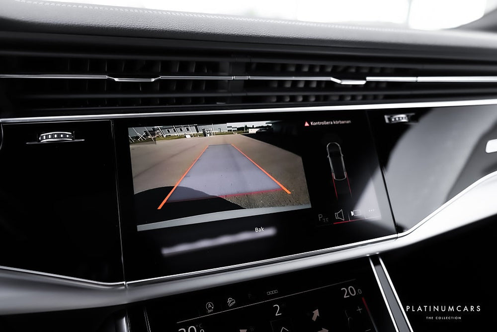 Audi SQ8 TFSI Q 507hk / Sv.såld / Pano / Matrix / Låga mil