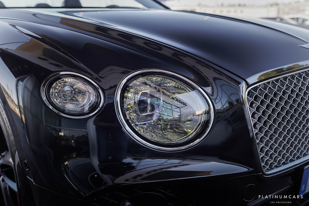 Bentley Continental GTC 4.0 V8 549hk / Kolfiber / Sv.Såld / Massage