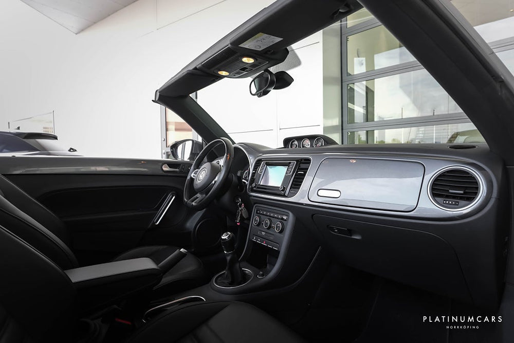 Volkswagen Beetle Cabriolet 1.2 TSI 105HK / Låga mil