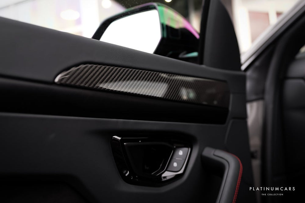 Lamborghini Urus S 666hk 2024 / Sv.såld / Style / Dark / B&O