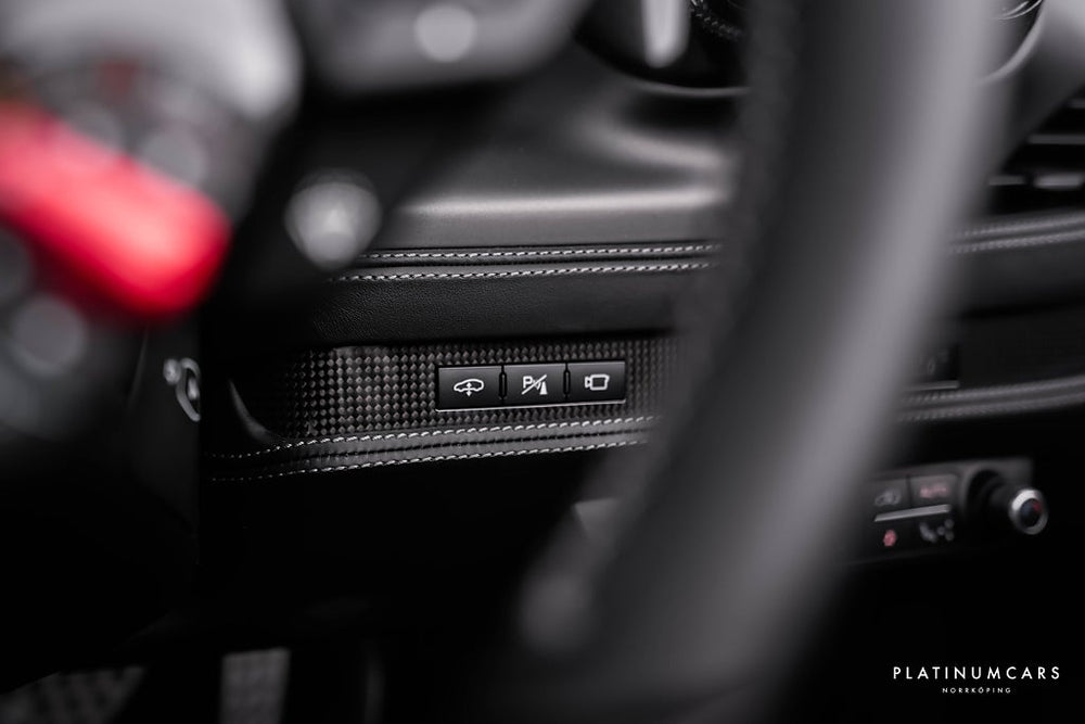 Ferrari F8 Tributo Tributo Spider 720hk / SPEC / Kolfiber  / Låga mil