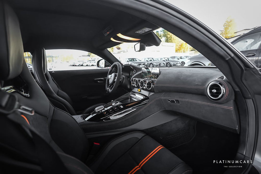 Mercedes-Benz AMG GT BLACK SERIES 730HK / Carbon / Sv.såld
