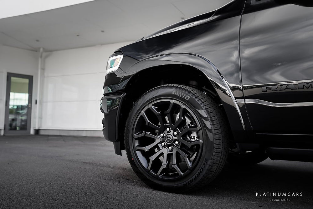 RAM 1500 Limited Rambox Tail Night 2026 / LEASEBAR