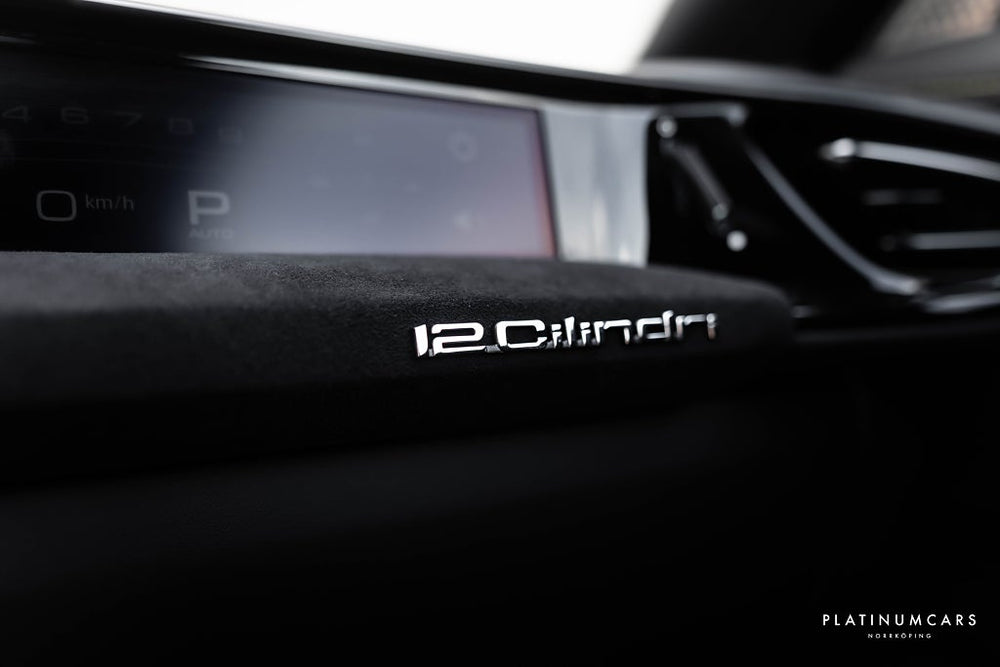 Ferrari 12Cilindri 2026 / ROSSO MAGMA / V12 / CARBON / PANORAMA / LEASEBAR