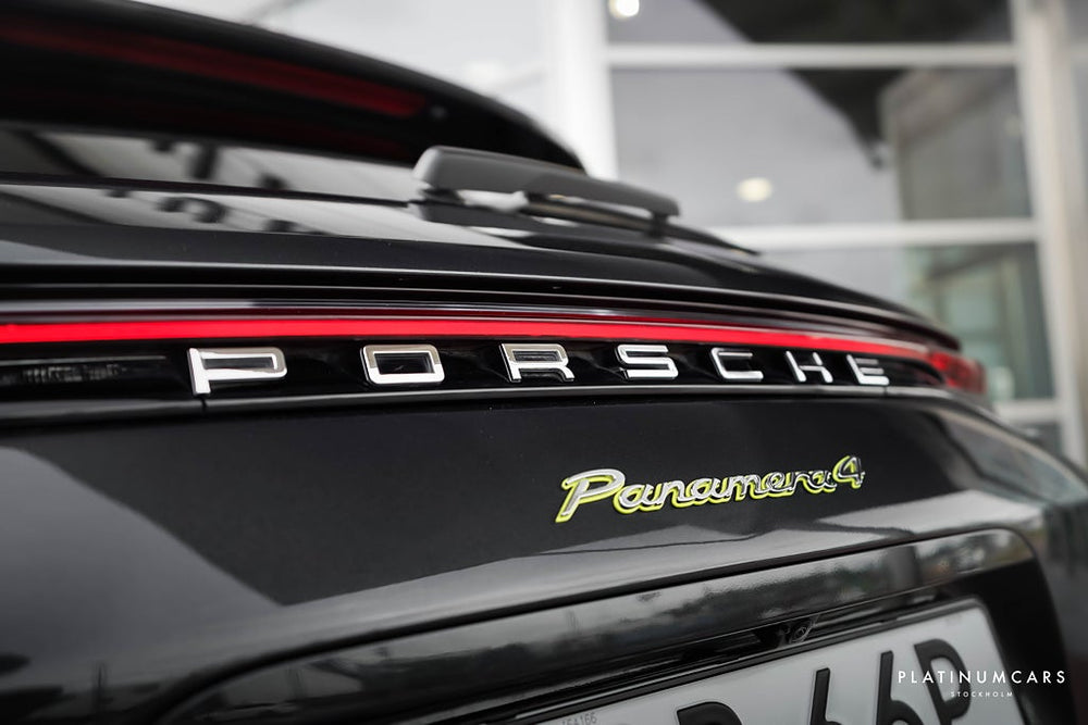 Porsche Panamera 4 E-Hybrid Sport Turismo / LEASEBAR / SE SPEC!
