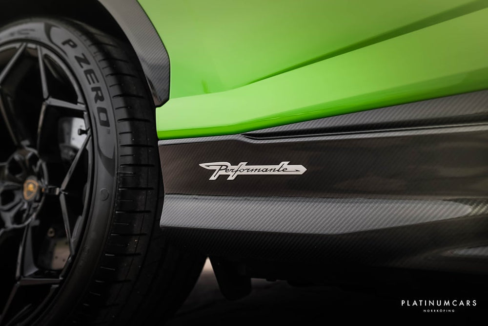 Lamborghini Urus Performante 666hk / AKRA / Full kolfiber