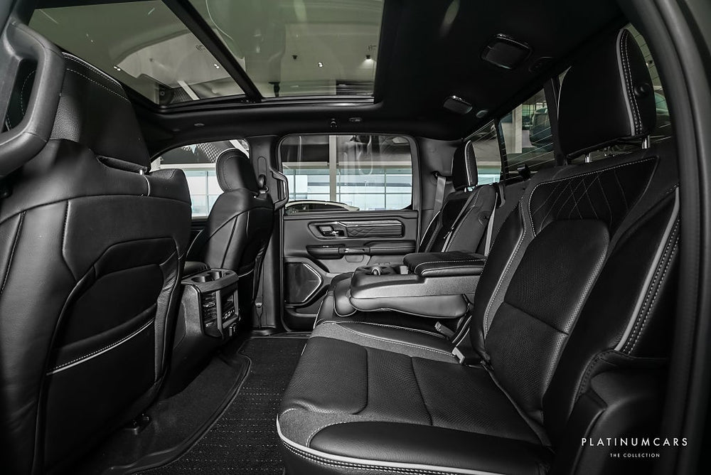 RAM 1500 Limited Rambox Night 2025 /OMG LEV/LEASEBAR