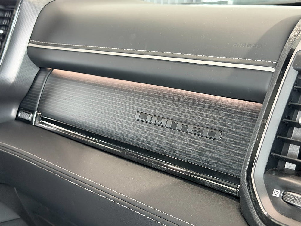 RAM 1500 Crew Cab 5.7 V8 HEMI 4x4 NIGHT / LIMITED / Sport Avgs