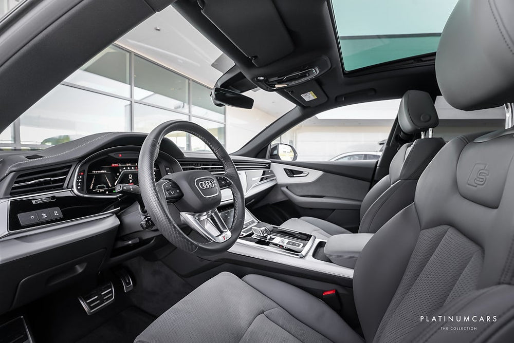 Audi SQ8 TFSI Q 507hk / Sv.såld / Pano / Matrix / Låga mil