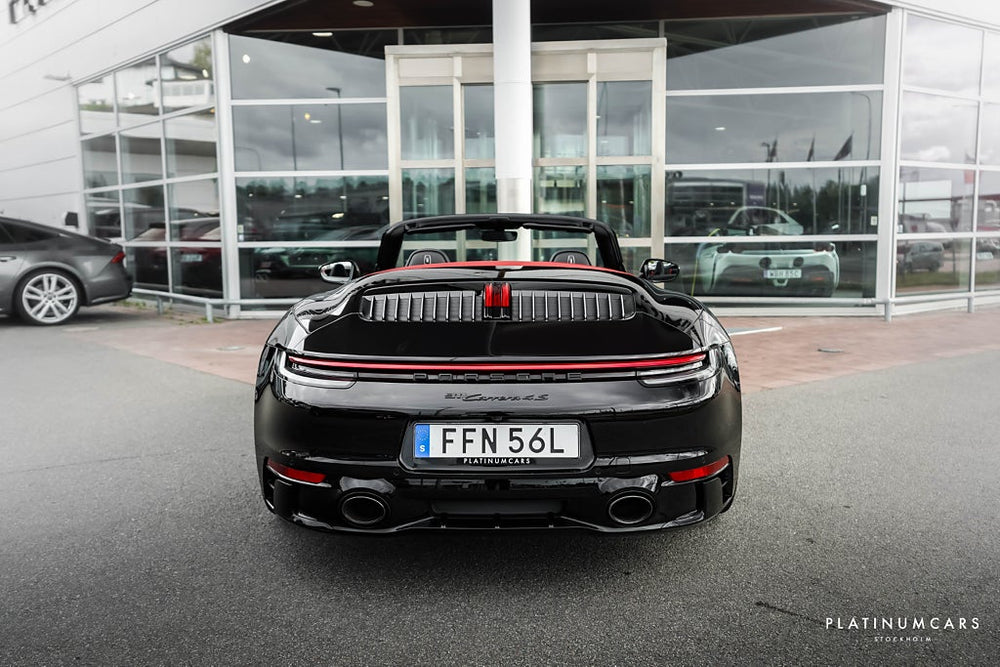 Porsche 911 992 Carrera 4S Cab PDK 450hk / Sv.såld / SE SPEC!