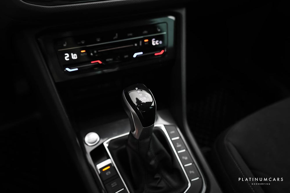 Volkswagen Tiguan eHybrid 1.4 TSI DSG 245hk / Elegance / V-hjul / Matrix