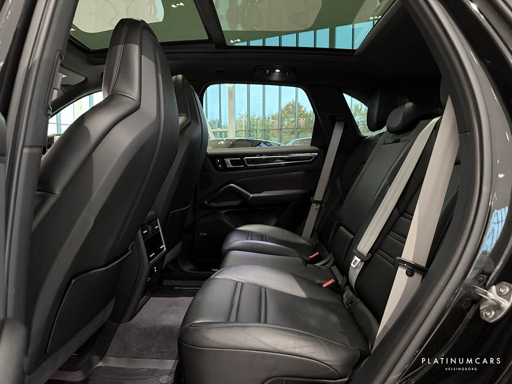 Porsche Cayenne E-Hybrid 462hk Platinum EDT / Sv.såld / Pano / BOSE