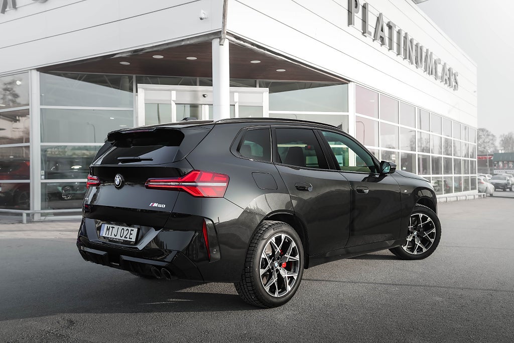 BMW X3 M50 xDrive M Sport Pro 381hk 2025 / Iconic / H&K