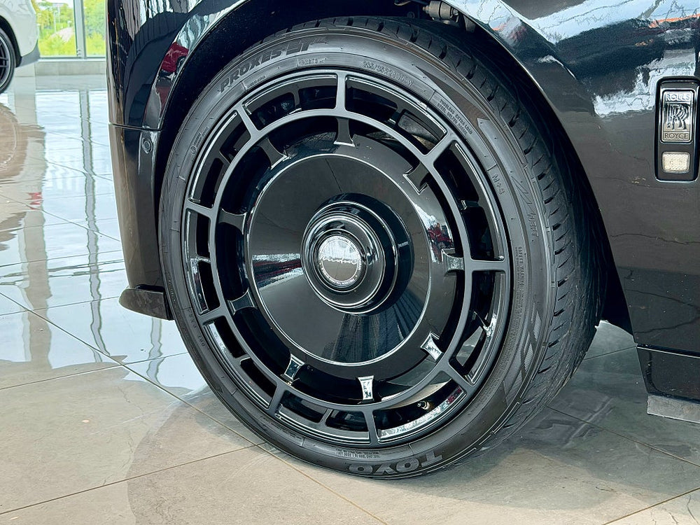 Rolls-Royce Phantom  V12 571hk Extended Wheelbase / MANSORY / Carbon