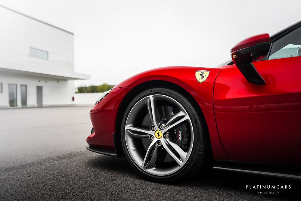 Ferrari 296 GTB 830hk  / NYPRIS 4,7 MILJ / SE SPEC!
