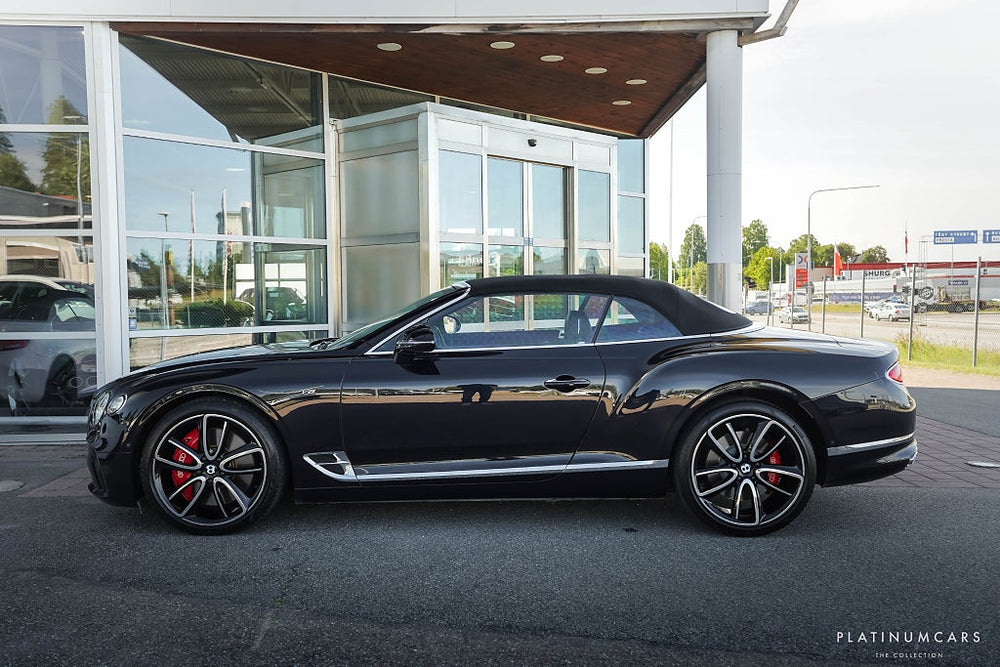 Bentley Continental GTC 4.0 V8 549hk / Kolfiber / Sv.Såld / Massage