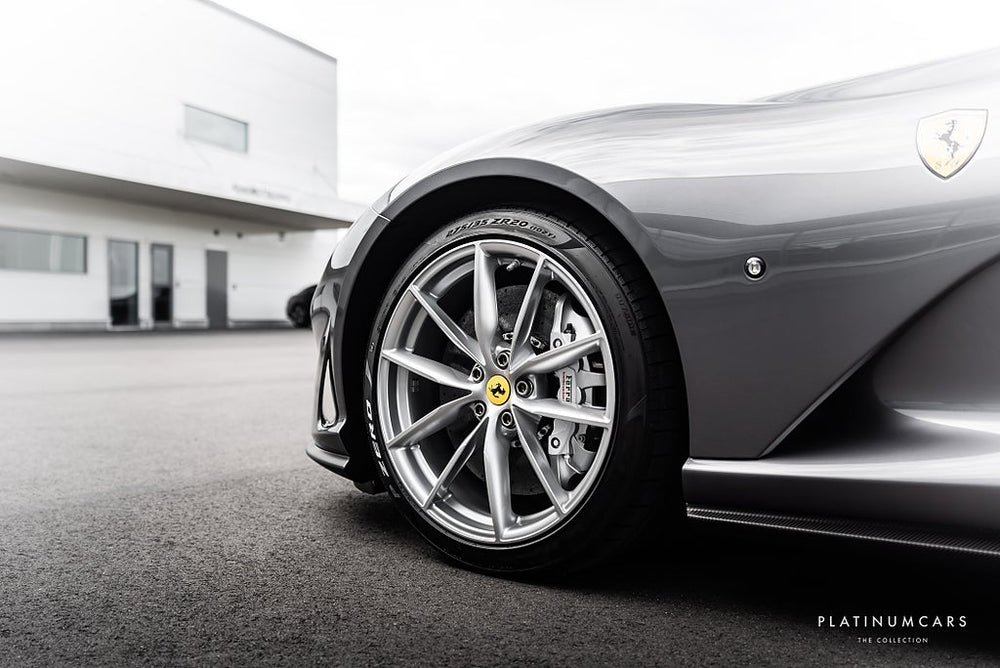 Ferrari 812 GTS 2020 - Grigio Alfieri / 300 mil / SE SPEC