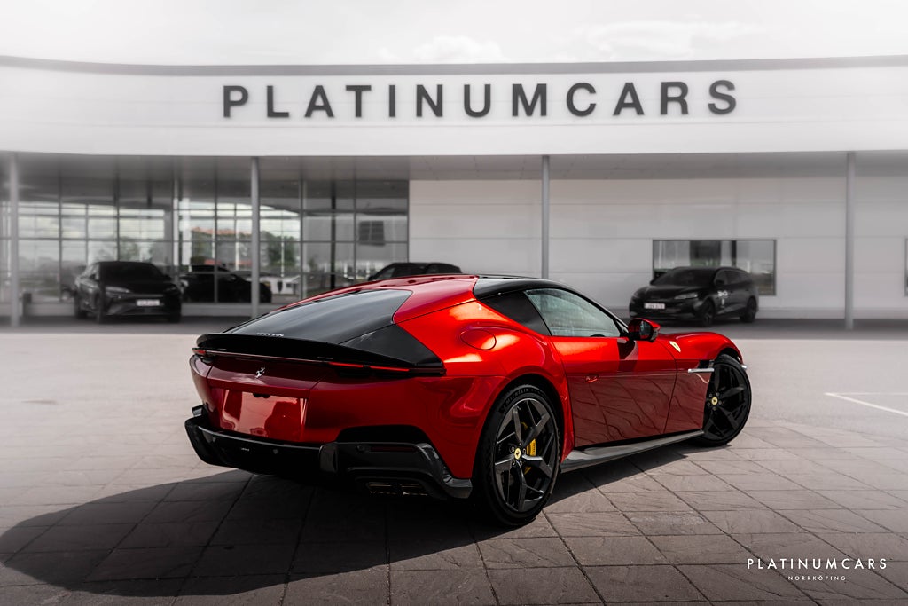Ferrari 12Cilindri 2026 / ROSSO MAGMA / V12 / CARBON / PANORAMA / LEASEBAR