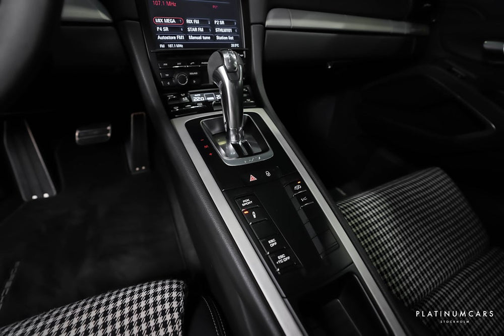 Porsche 911 991 GT3 PDK / LÅGA MIL / Skalstolar / Lyft / Sv.Såld