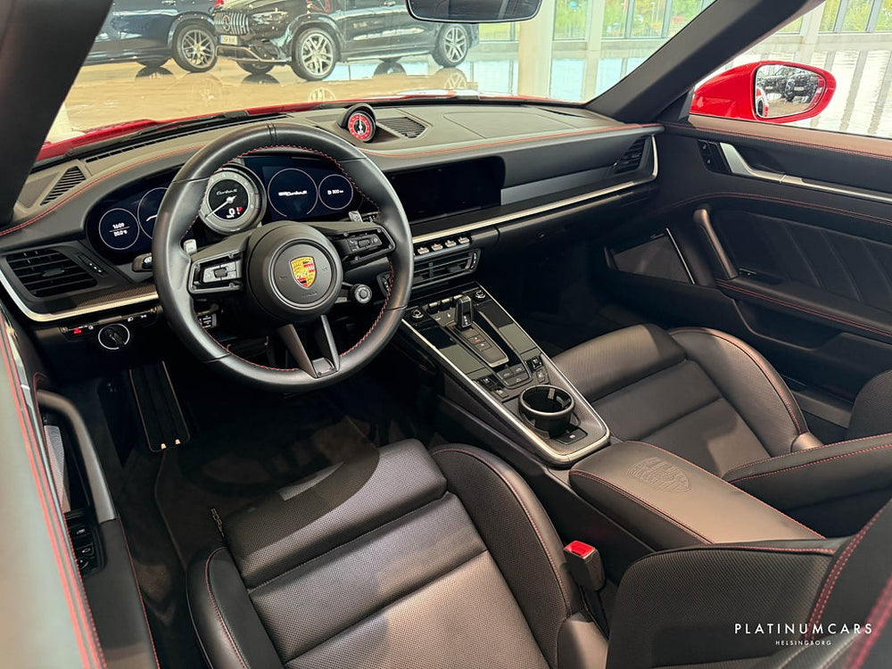 Porsche 911 Turbo S 992 Cabriolet 650hk / Sv.såld / LEASEBAR / Burmester